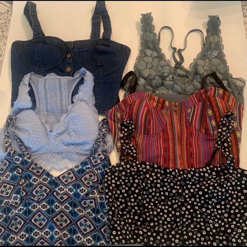 Bundle Of Aerie, Hollister, Forever21, Aero Crop Tops & Bralettes Sizes 0-2